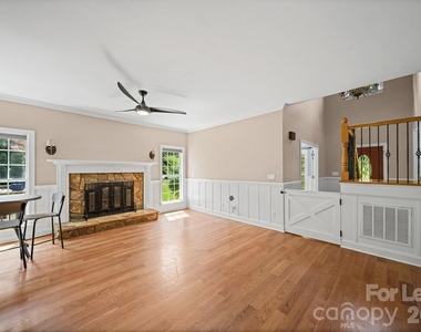 7107 Nesbit Road - Photo Thumbnail 11
