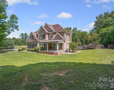 7107 Nesbit Road - Photo Thumbnail 1