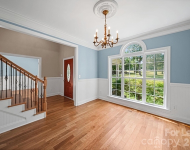 7107 Nesbit Road - Photo Thumbnail 10