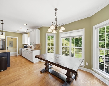7107 Nesbit Road - Photo Thumbnail 15