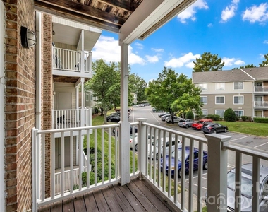 9531 University Terrace Drive - Photo Thumbnail 18