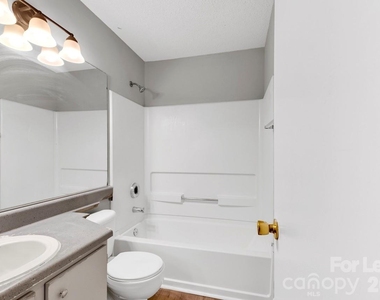 9531 University Terrace Drive - Photo Thumbnail 15