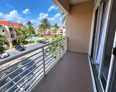 2721 Ocean Club Boulevard - Photo Thumbnail 15