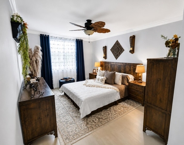 2721 Ocean Club Boulevard - Photo Thumbnail 8
