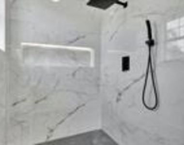 9334 Madewood Court - Photo Thumbnail 12