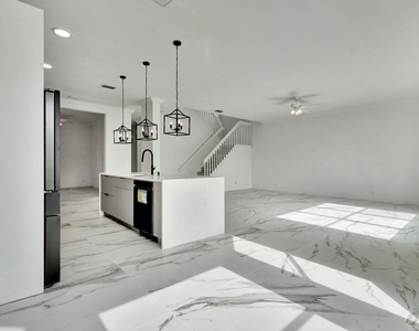 9334 Madewood Court - Photo Thumbnail 3