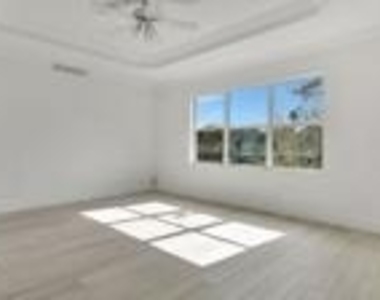 9334 Madewood Court - Photo Thumbnail 17