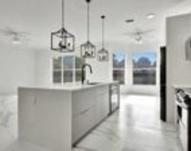 9334 Madewood Court - Photo Thumbnail 4