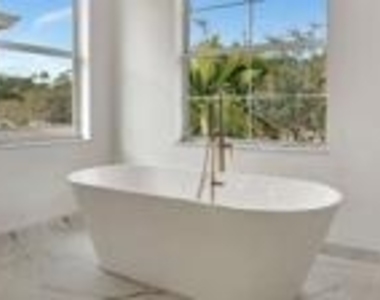 9334 Madewood Court - Photo Thumbnail 13