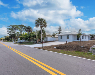 4959 Se Primrose Way - Photo Thumbnail 17