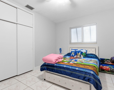 6273 Sw 25th Street - Photo Thumbnail 12