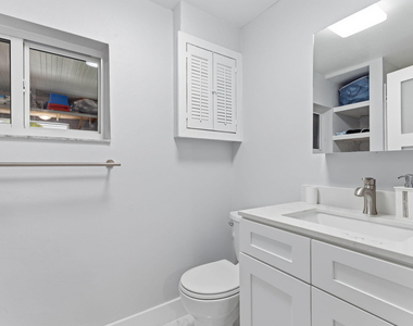 6273 Sw 25th Street - Photo Thumbnail 9