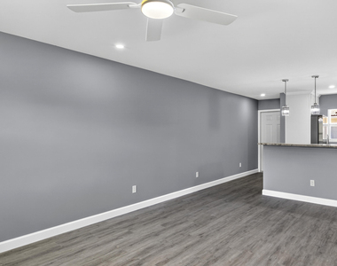 3236 Coral Ridge Drive - Photo Thumbnail 7