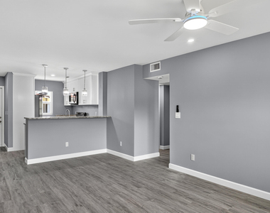 3236 Coral Ridge Drive - Photo Thumbnail 6