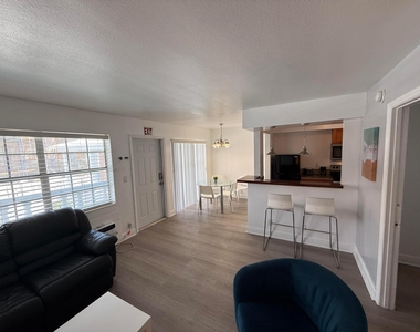 3226 Ne 12th Street - Photo Thumbnail 6