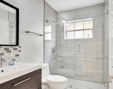 7 Wyndham Lane - Photo Thumbnail 30