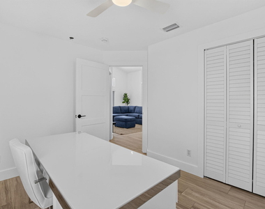 621 Anchor Point - Photo Thumbnail 34