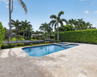 621 Anchor Point - Photo Thumbnail 37