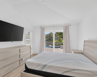 621 Anchor Point - Photo Thumbnail 27