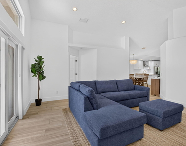 621 Anchor Point - Photo Thumbnail 25