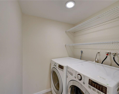 13348 Nw 13th Street - Photo Thumbnail 16