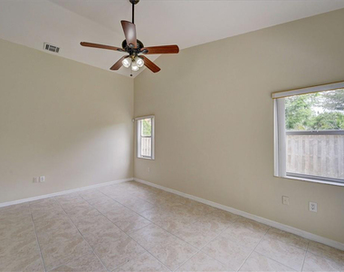 13348 Nw 13th Street - Photo Thumbnail 12