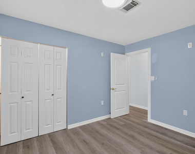 1125 41st Avenue - Photo Thumbnail 30