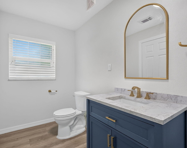 1125 41st Avenue - Photo Thumbnail 25