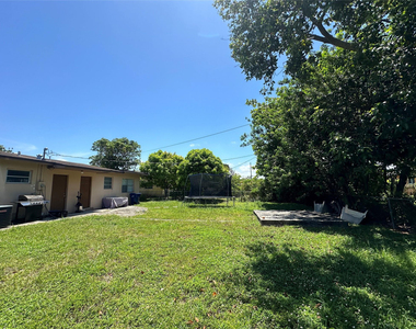 10741 Sw 150th Terrace - Photo Thumbnail 4