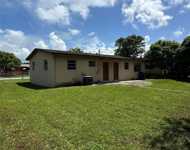 10741 Sw 150th Terrace - Photo Thumbnail 13