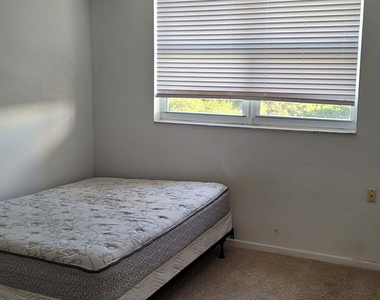 501 E Dania Beach Boulevard - Photo Thumbnail 9