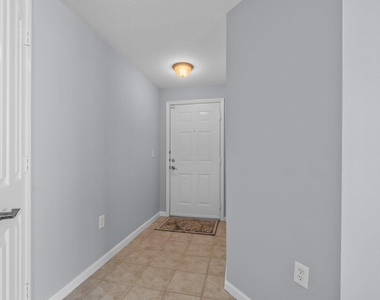 276 Murcia Drive - Photo Thumbnail 3