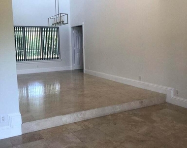 8649 Nw 57th Court - Photo Thumbnail 2