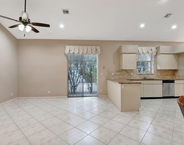 11081 Springbrook Circle - Photo Thumbnail 20