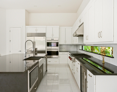 6990 Nw 27th Avenue - Photo Thumbnail 8