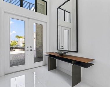 6990 Nw 27th Avenue - Photo Thumbnail 20