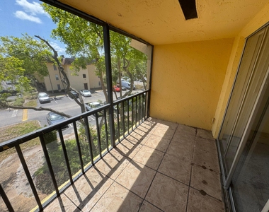 450 Nw 20th Street - Photo Thumbnail 10