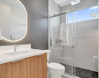 1527 Ne 15th Avenue - Photo Thumbnail 34
