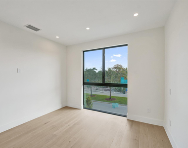 1527 Ne 15th Avenue - Photo Thumbnail 32