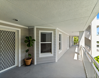 164 Ne Edgewater Drive - Photo Thumbnail 13