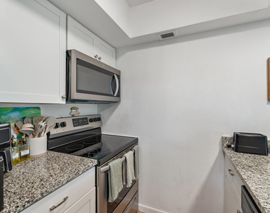844 Nw Fork Road - Photo Thumbnail 4