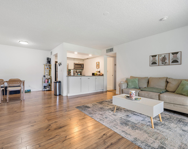 844 Nw Fork Road - Photo Thumbnail 2