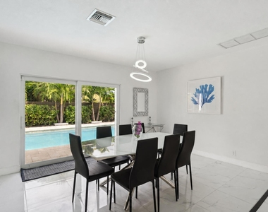 1243 Garfield Street - Photo Thumbnail 6