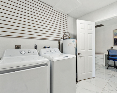 1243 Garfield Street - Photo Thumbnail 16