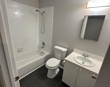 6856 Mill Brook Place - Photo Thumbnail 10