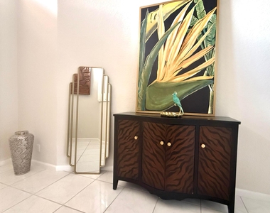 9392 Cascade Court - Photo Thumbnail 7