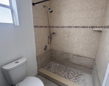 6503 Winfield Boulevard - Photo Thumbnail 13