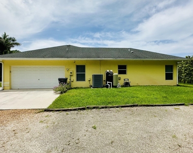 16611 68th Street N - Photo Thumbnail 38