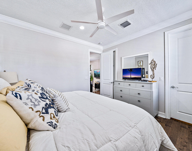 148 Botanica Drive - Photo Thumbnail 5