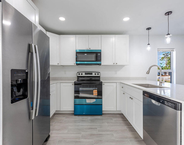 4959 Se Primrose Way - Photo Thumbnail 4